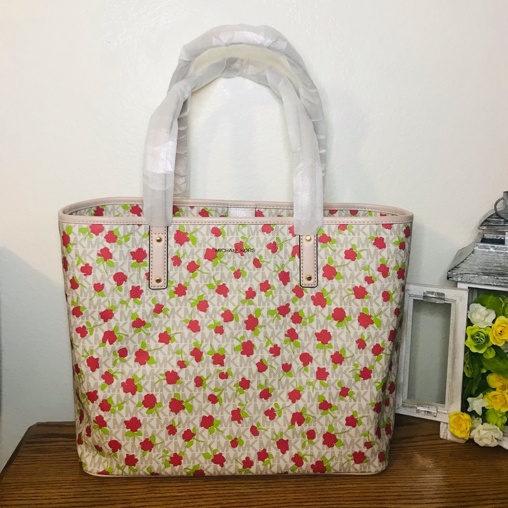 Michael Kors Tote (Authentic)
